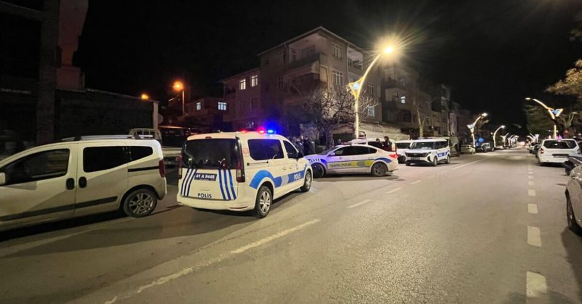 Drift yapan alkollü sürücü polis aracına çarptı